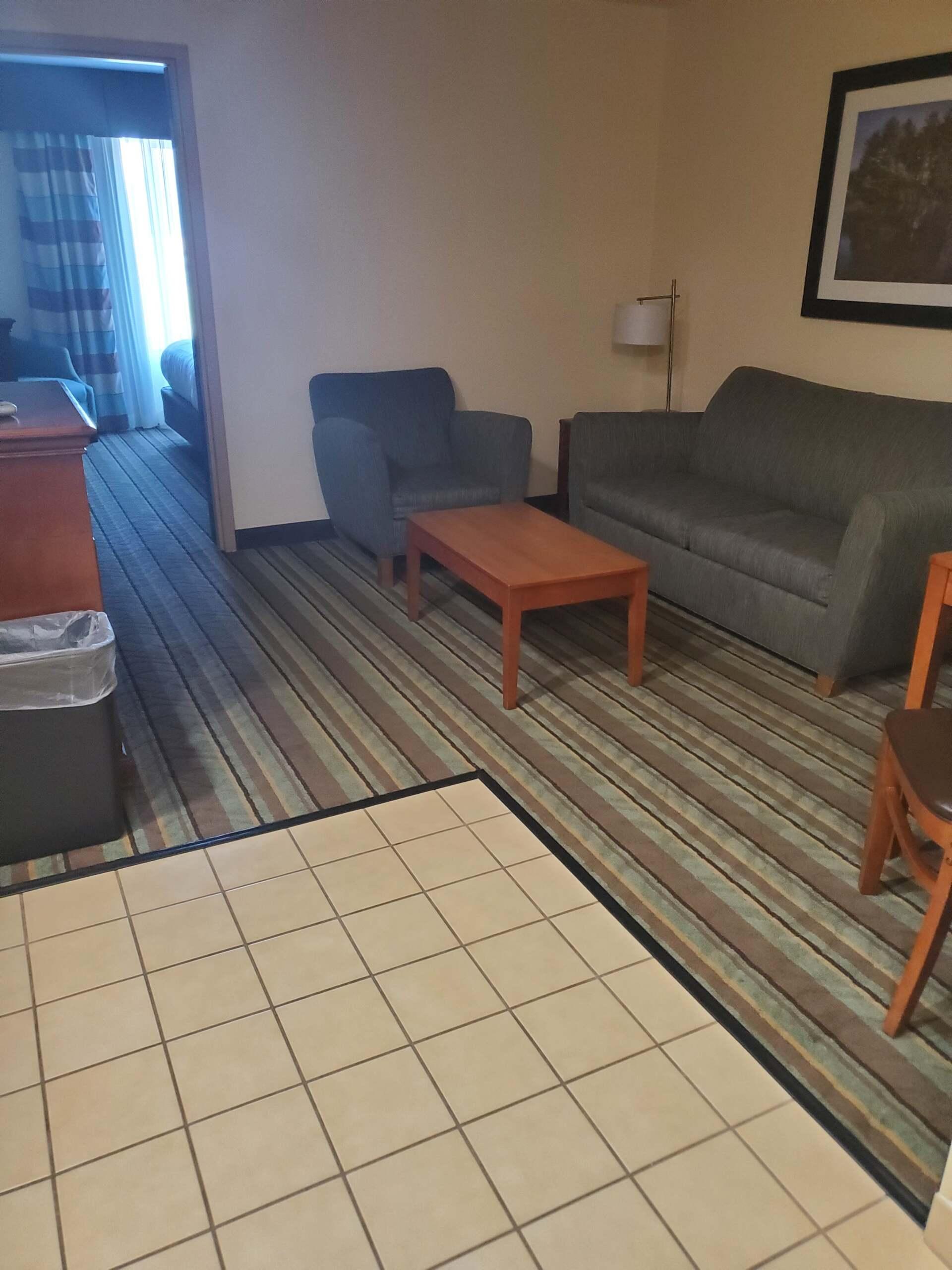 Holiday Inn Express & Suites Salamanca, An Ihg Hotel Dış mekan fotoğraf