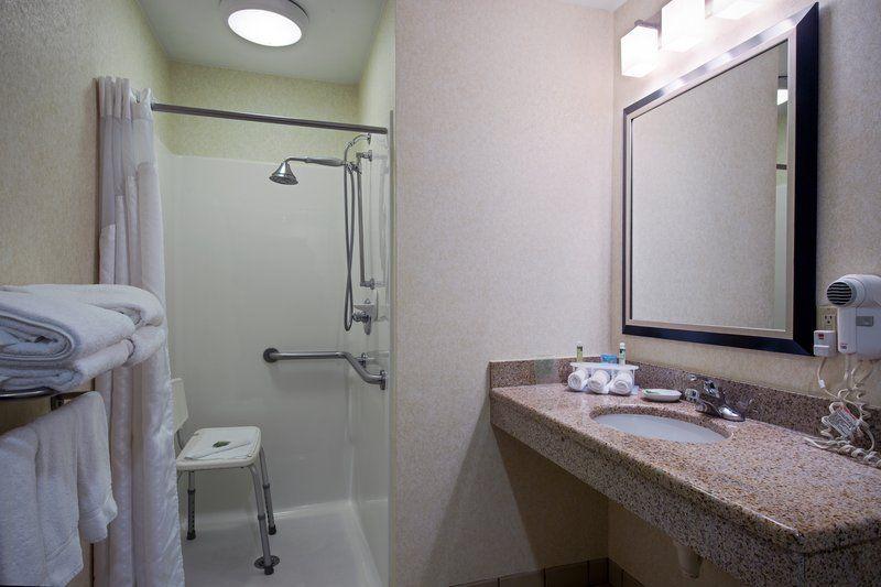 Holiday Inn Express & Suites Salamanca, An Ihg Hotel Dış mekan fotoğraf