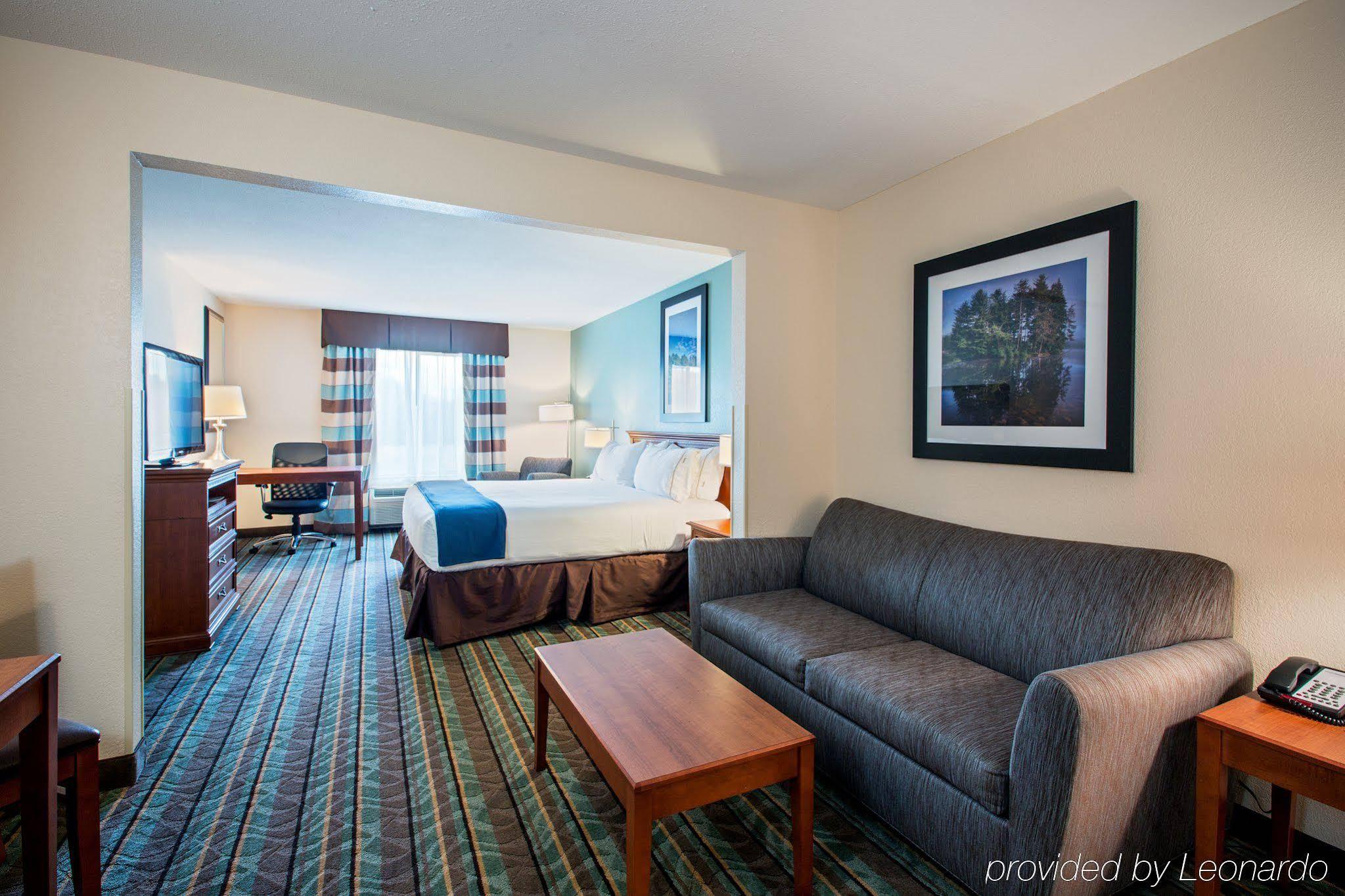 Holiday Inn Express & Suites Salamanca, An Ihg Hotel Dış mekan fotoğraf